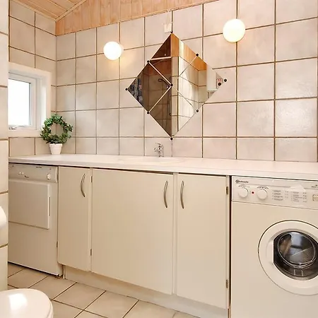 Feriehus Holiday Sortebaerdalen H- 4388 Søndervig